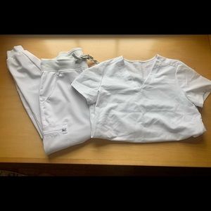 Women’s Figs scrub set, White. Three pocket scrub top, Zamora jogger scrub pant